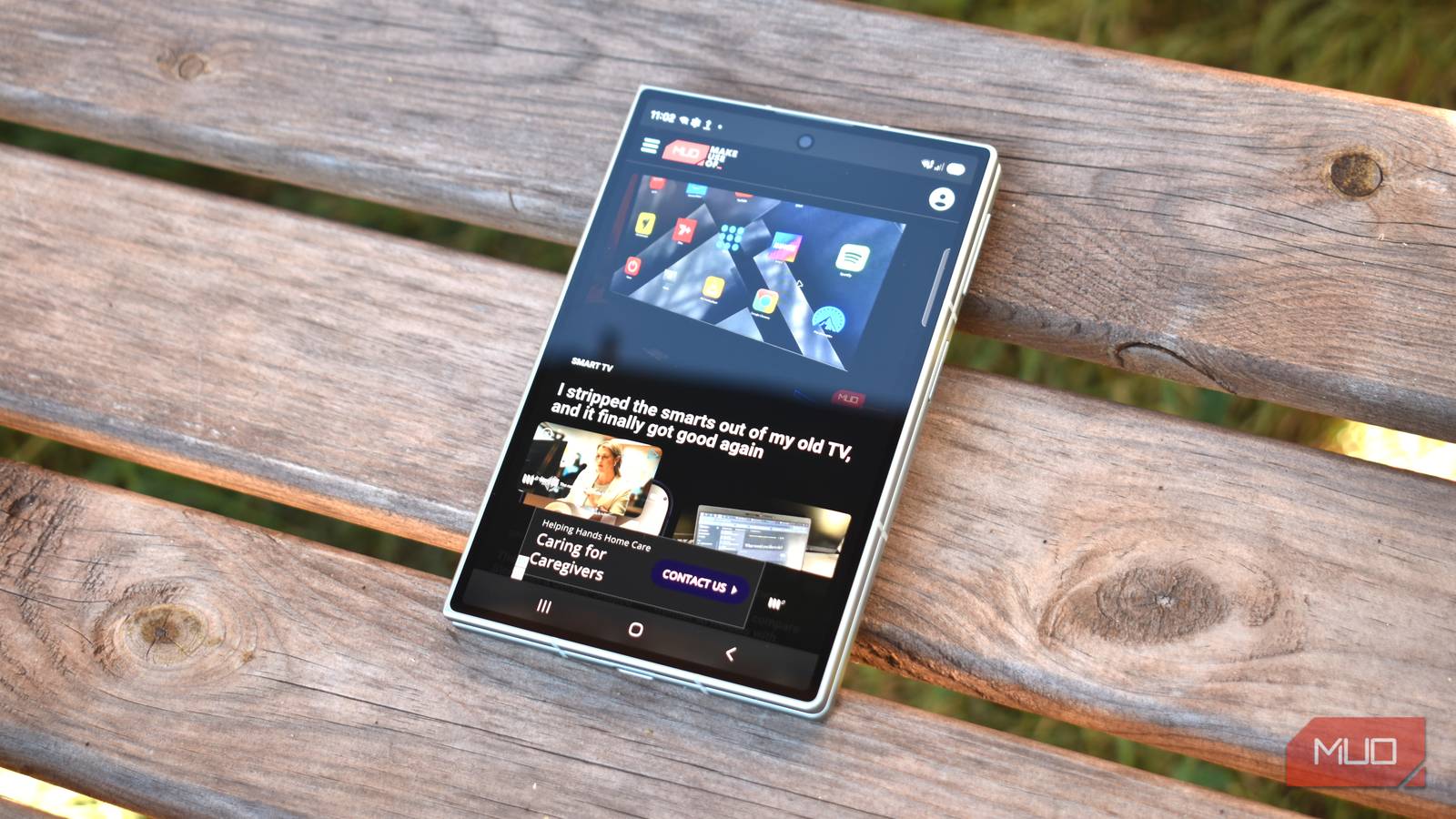 Smartphone clutter can weigh heavily on digital lives