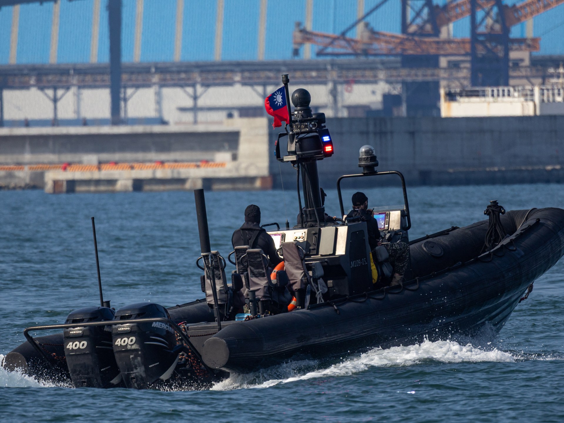 Tensions in Taiwan Strait escalate as China's naval presence increases