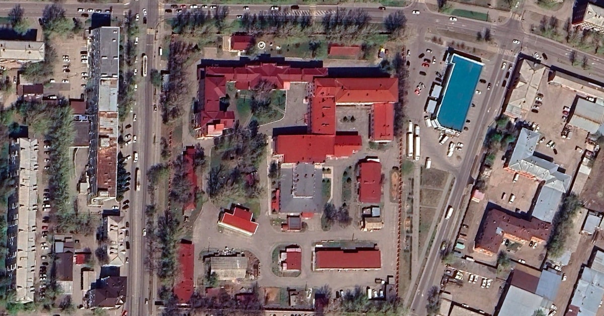 Russian laboratory worker's death sparks concern over public health