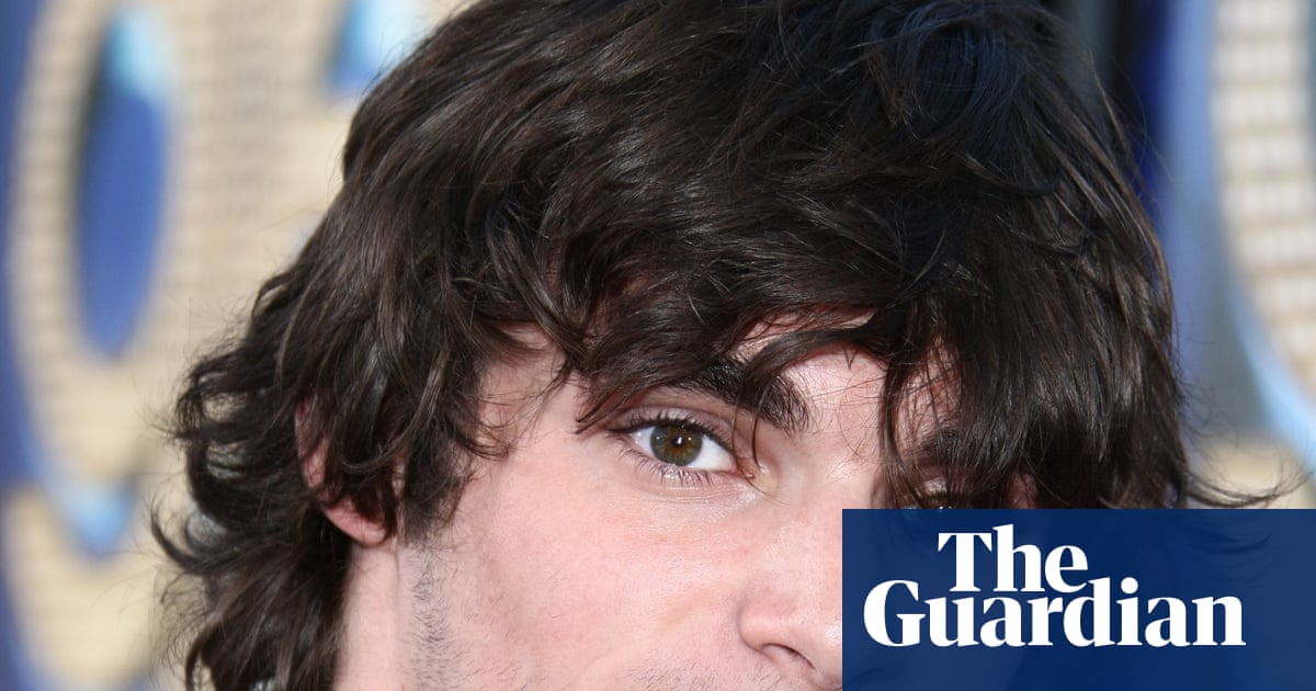 Actor RJ Mitte's advocacy sheds light on cerebral palsy's profound impact on mental health
