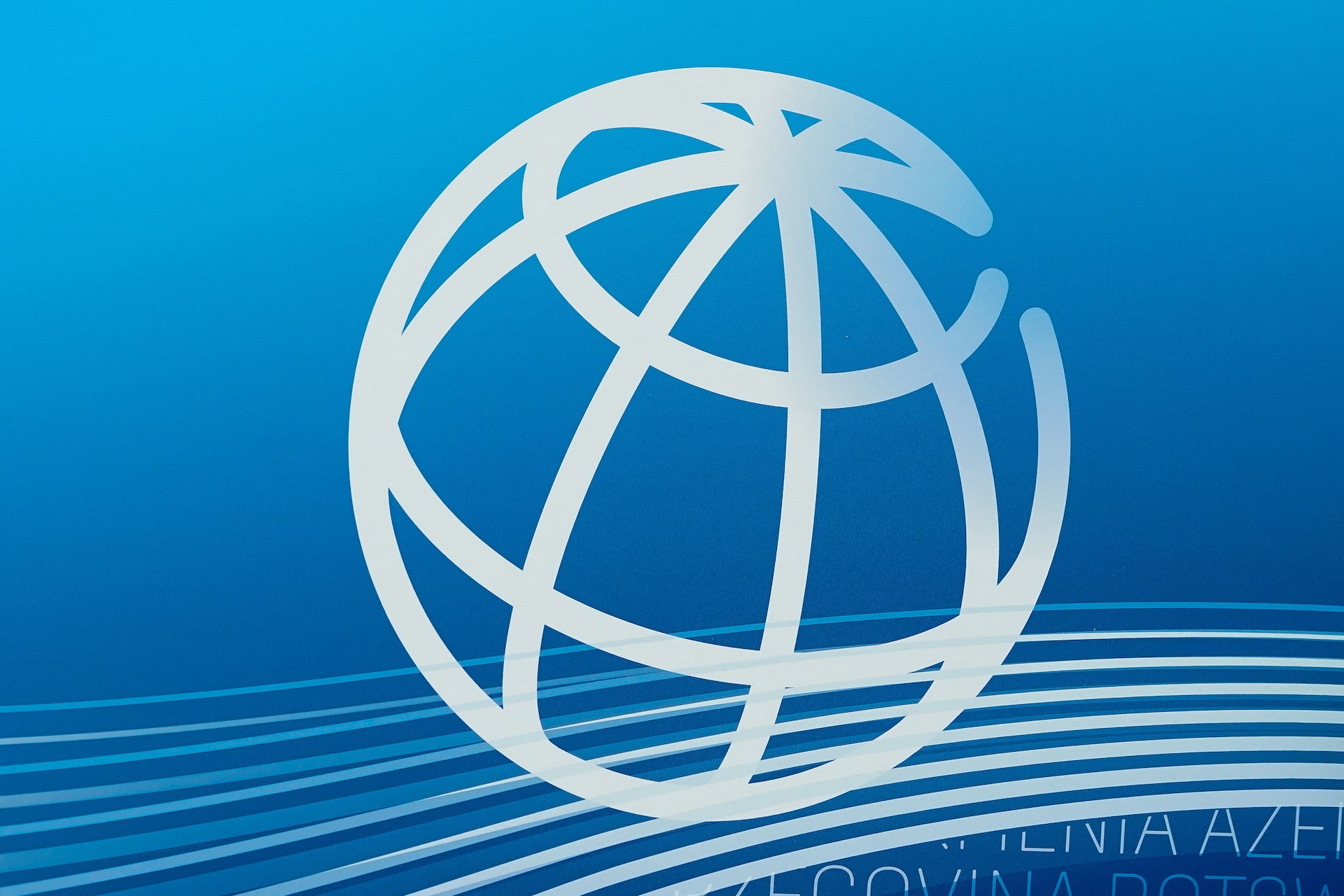 World Bank names David Vaillant to lead financial strategy